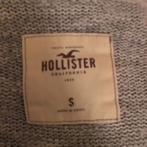 Hollister Gray Sweater